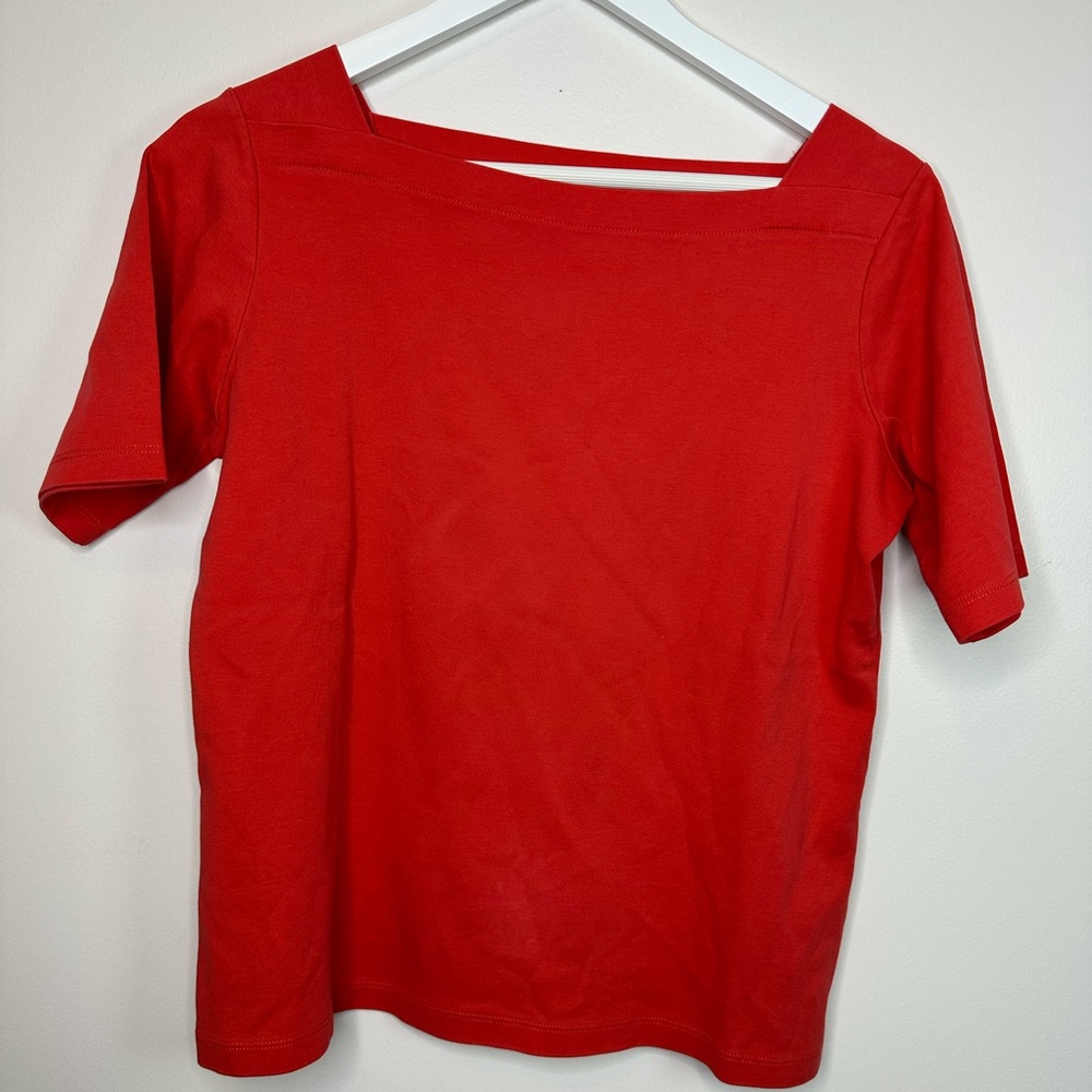 L.L. Bean Red Square-Neck Short Sleeve Top med